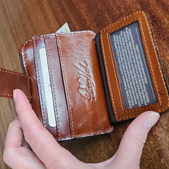 Patricia Nash Cassis Leather ID Card Holder In Prairie Rose - Picture 3 of 6